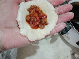 Bombas de papas rellenas