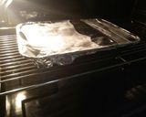 A picture of step 4 of Baked marinated chicken with potatoes.