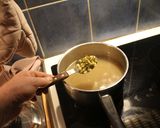 Foto del paso 2 de la receta: Almu de día lluvioso, y panes también para él...ñaaa, más que para él son para mí