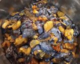 Hagymás szilva húsok mellé recept fázis 1 fotója