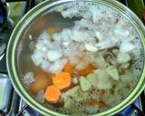 Foto langkah ke 2 dari resep Sop Ayam Simpel Tanpa Amis.