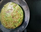 A picture of step 9 of Spinach paneer paratha.