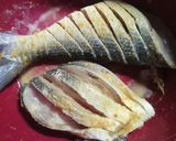 Foto langkah ke 3 dari resep Ikan Bandeng goreng.
