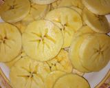 A picture of step 1 of Plantain frittata.