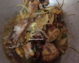 Foto langkah ke 3 dari resep Ayam Kecap Bawang Bombai.