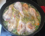 Foto del paso 2 de la receta: Jamoncitos de pollo con setas y verduras a la cerveza