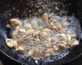 รูปขั้นตอนการทำที่ 2 ของ หนังไก่ทอดสูตรคีโต