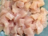 فيتوتشيني الفريدو (غنية بكريمة الدجاج)