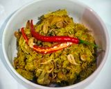 Foto langkah ke 5 dari resep Nasu Likku: Ayam Masak Lengkuas Khas Bugis.