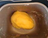 Foto langkah ke 1 dari resep Roti Goreng Labu Kuning.