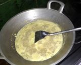Foto langkah ke 3 dari resep Empal daging suwir balur telur.