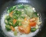 Tumis Cumi Asin Saos Tiram langkah memasak 2 foto