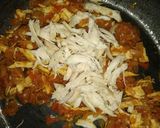 A picture of step 2 of Noodles Samosa.