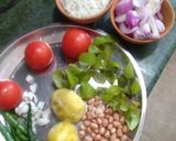 A picture of step 1 of Onion poha.