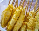 Foto langkah ke 6 dari resep Sate telur gulung.