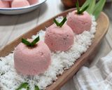 Foto langkah ke 7 dari resep Putu Bumbung Framboise dengan Cetakan.