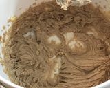 A picture of step 1 of Breakfast Tea cake.
