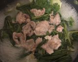 รูปขั้นตอนการทำที่ 3 ของ สุกี้หมู 🍲