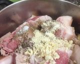 Hình bước làm 1 của món Lại là thịt kho