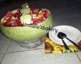 A picture of step 6 of Melon fruits basket.