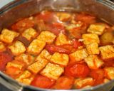 A picture of step 4 of Bún Riêu Cua | By Eric's Home.