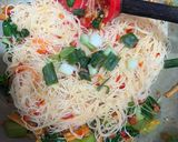 Foto langkah ke 4 dari resep Bihun Goreng Pedas.