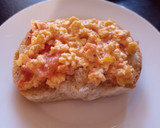 Foto del paso 3 de la receta: Huevos revueltos con tomate