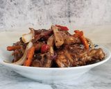 Gambar langkah 11 resipi Black Pepper Chicken with Mushrooms.