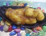 A picture of step 4 of Sweet Banana Curry In Chocolate Boat.