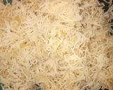 A picture of step 4 of Vermicelli Bhel.