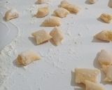 Pas rețetă Gnocchi-Paste din cartofi, în sos de roșii cu busuioc 2 fotografie