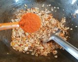 A picture of step 4 of Ivygourd/Tindoora/ Kovakkai stir fry.