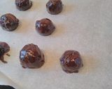 Une image de l'étape 2 de Bonbons au chocolat (Noël ou pâques).