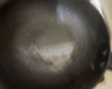 Foto langkah ke 4 dari resep Tumis Bihun Nugget.