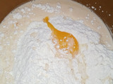 Roti Sosis Oven Tangkring