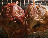 Foto del paso 6 de la receta: Codillos asados a la Estrella Galicia