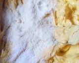 Foto langkah ke 2 dari resep Kastengel 1 telur tanpa mixer.