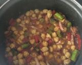 Foto del paso 4 de la receta: Garbanzos fritos con bacon y espárragos