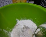Foto langkah ke 3 dari resep Bolu kukus mekar.