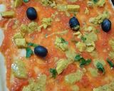 صورة لخطوة 2 من وصفة بيتزا الشاورما بصلصة الطماطم 🍅🍕