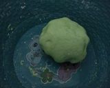 Foto langkah ke 3 dari resep Green Klepon.