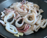 Foto del paso 5 de la receta: Pasta con calamares y salsa picante