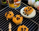 A picture of step 5 of Blueberries Muffins Make a sweet Treat.