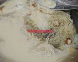 A picture of step 2 of Gulabi Sevai Kheer.