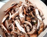 Foto del paso 4 de la receta: Tirabeques con setas