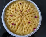 A picture of step 3 of Semolina barfi halwa.