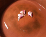 Foto del paso 6 de la receta: Salsa casera de tomates, hecha en cazuela de barro