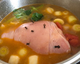 Foto del paso 4 de la receta: Codillo guisado con puré de patatas
