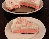 A picture of step 21 of Peppermint no bake Cheesecake.