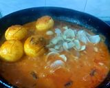 A picture of step 4 of Egg Do Pyaza.